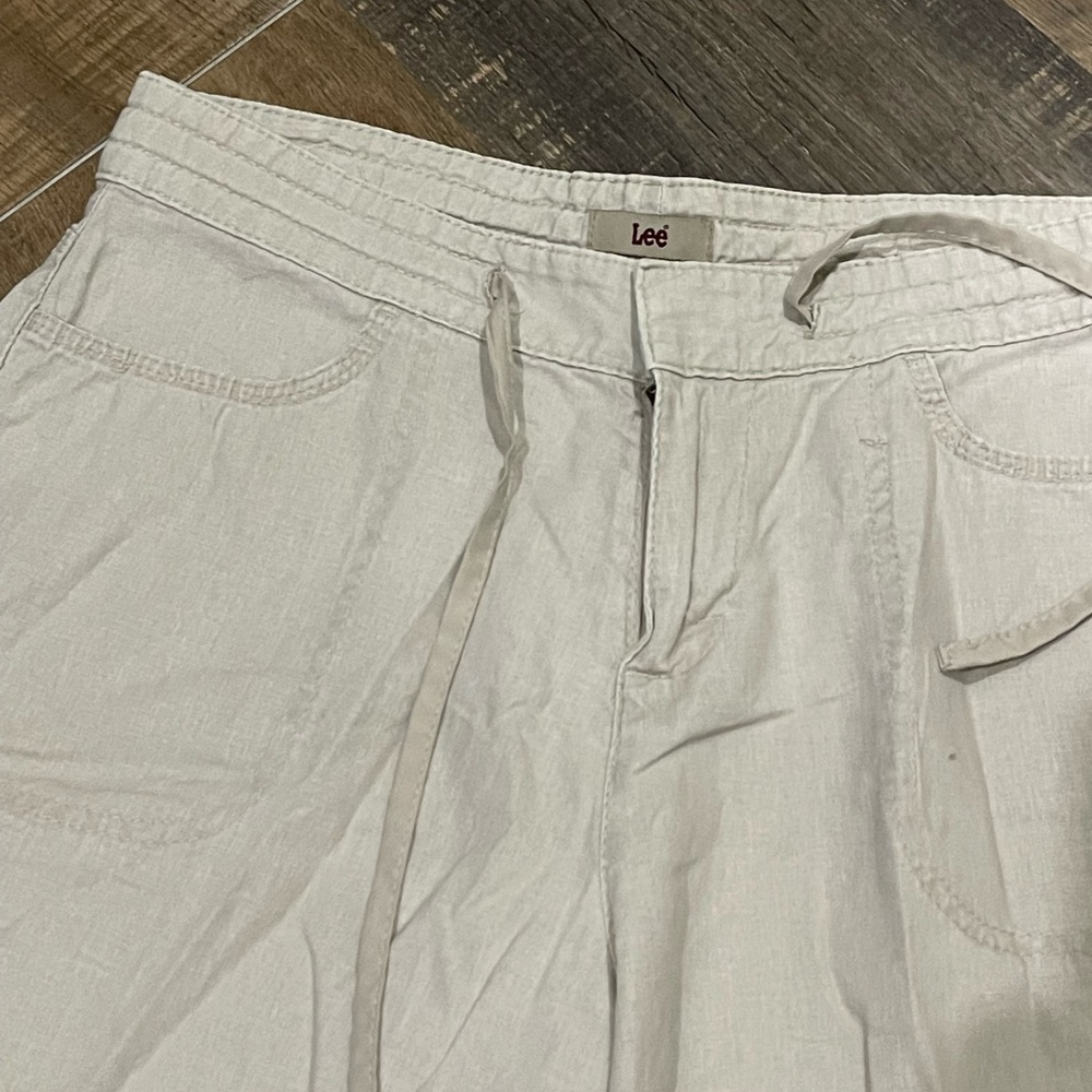 Women’s Wide Leg Capri Pants - Picture 2 of 9